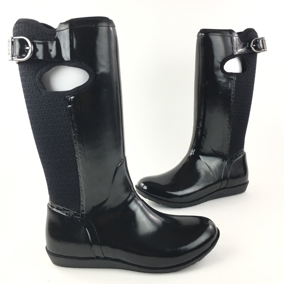 BOGS Shoes - Classic Black Bogs Boots Women's Size 10 EU 41